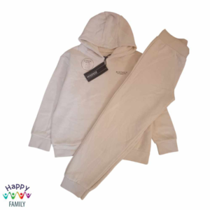 McKenzie house/sport wear